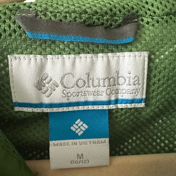 Columbia rain, jacket, size medium (10/12) - Picture 3 of 3